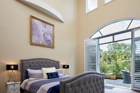 Sorrento Beach Manor - Accommodation Rockhampton 2