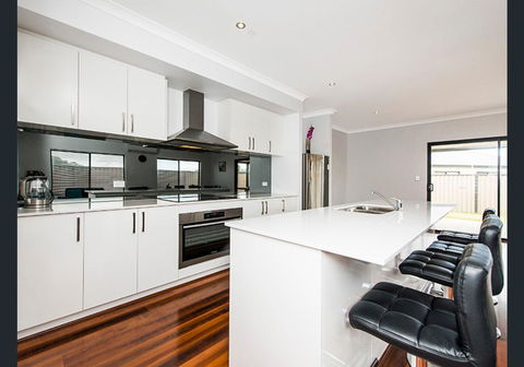 Vacation Home - Accommodation Rockhampton 0
