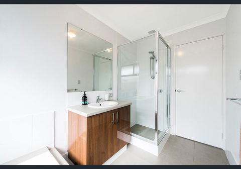 Vacation Home - Accommodation Rockhampton 10