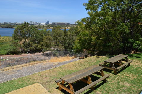 Lawley Luxury Views - Perth City, Swan River - Accommodation Rockhampton 33