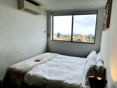 Lawley Luxury Views - Perth City, Swan River - Accommodation Rockhampton 4