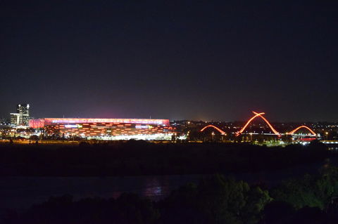 Lawley Luxury Views - Perth City, Swan River - Accommodation Rockhampton 26