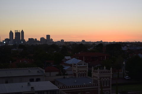 Lawley Luxury Views - Perth City, Swan River - Accommodation Rockhampton 27