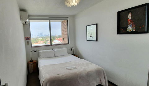 Lawley Luxury Views - Perth City, Swan River - Accommodation Rockhampton 10