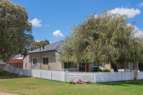 Sea La Vie - Accommodation Rockhampton 1