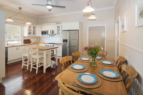Sea La Vie - Accommodation Rockhampton 3
