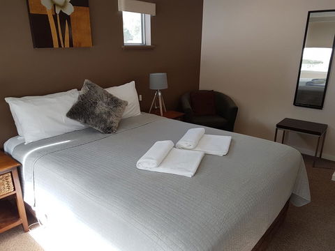 Adamsons Riverside Accommodation - Accommodation Rockhampton 39