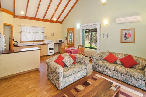 Yelverton Brook Conservation Sanctuary - Accommodation Rockhampton 38