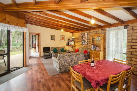 Yelverton Brook Conservation Sanctuary - Accommodation Rockhampton 29