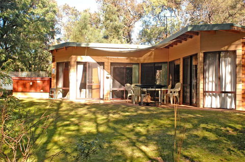 Yelverton Brook Conservation Sanctuary - Accommodation Rockhampton 7