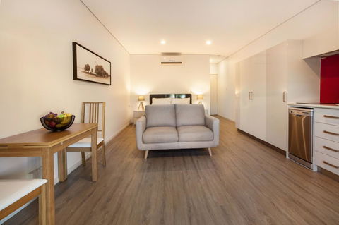 Latitude20 The Dunes - Accommodation Rockhampton 1
