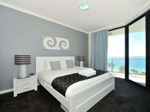 Nautilus By Rockingham Apartments - Accommodation Rockhampton 4