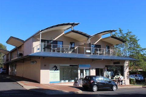 Sunset On Fearn - Accommodation Rockhampton 23
