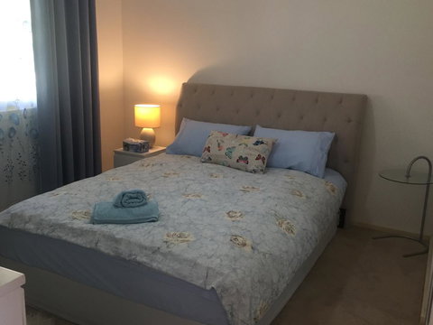 Bright & Beautiful Home On The Hills! - Accommodation Rockhampton 20