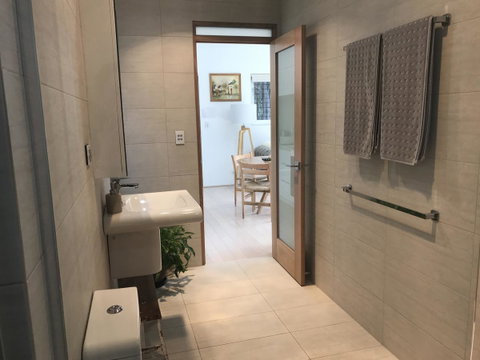 Banksia Luxury Villa - Accommodation Rockhampton 14