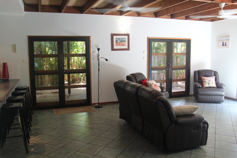 Beach House On Fox - Accommodation Rockhampton 14