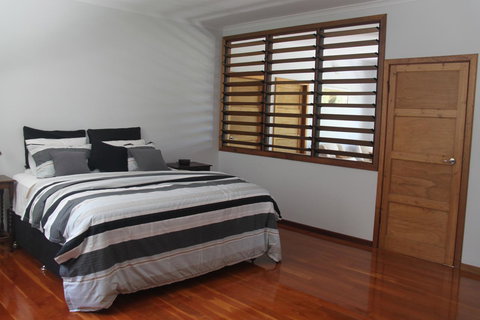 Beach House On Fox - Accommodation Rockhampton 4