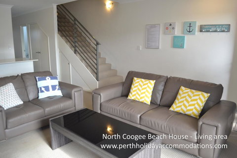 North Coogee Beach House - Accommodation Rockhampton 16
