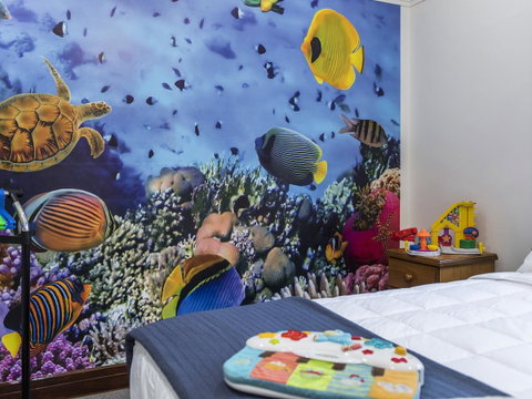 Luxury Federation Style Home - Sleeps 10 - Accommodation Rockhampton 9