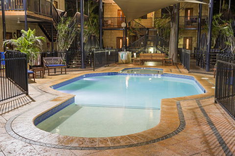 Blue Seas Resort - Accommodation Rockhampton 5