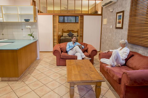 Blue Seas Resort - Accommodation Rockhampton 21