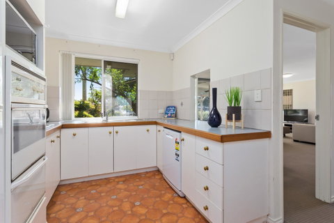 Como South Perth Villa - Accommodation Rockhampton 3