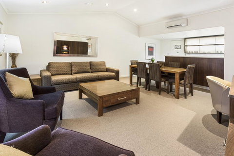 Karratha International Hotel - Accommodation Rockhampton 3