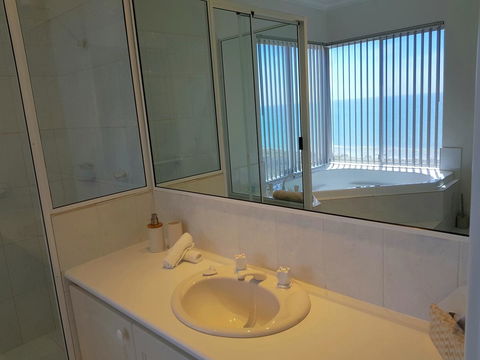 Caravel Beach House Mandurah - Accommodation Rockhampton 13