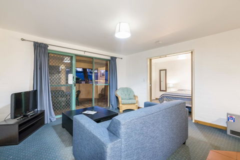 Cottesloe Beach Chalets - Accommodation Rockhampton 42
