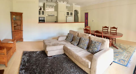 Cottesloe Beach Chalets - Accommodation Rockhampton 24
