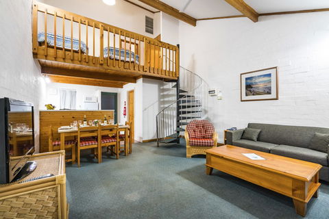 Cottesloe Beach Chalets - Accommodation Rockhampton 32