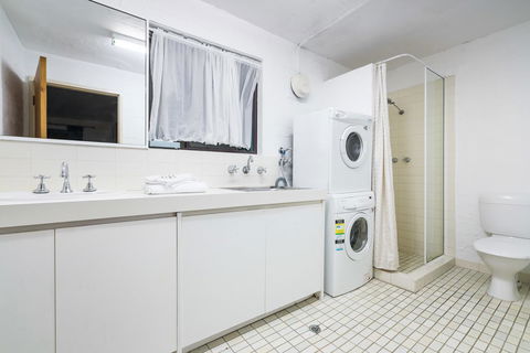 Cottesloe Beach Chalets - Accommodation Rockhampton 38