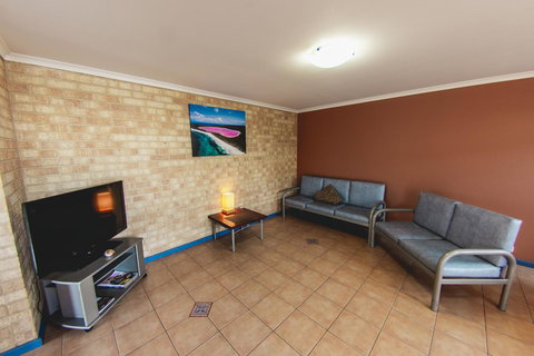 Esperance Foreshore Apartments - Accommodation Rockhampton 42
