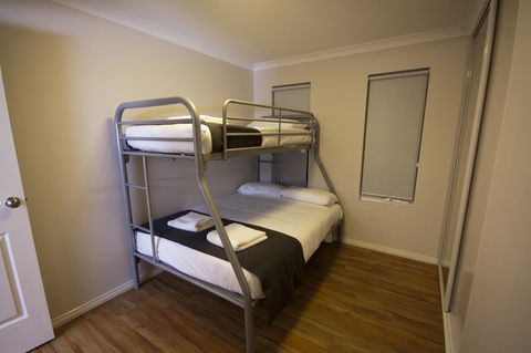 Cape Villas - Accommodation Rockhampton 26