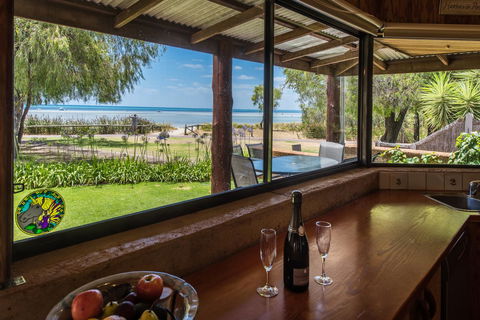 Beach House Dunsborough - Accommodation Rockhampton 5