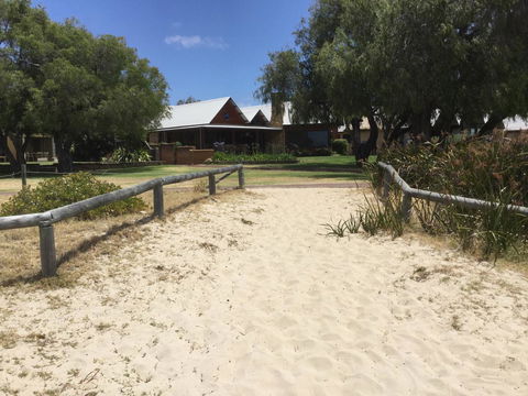 Beach House Dunsborough - Accommodation Rockhampton 17
