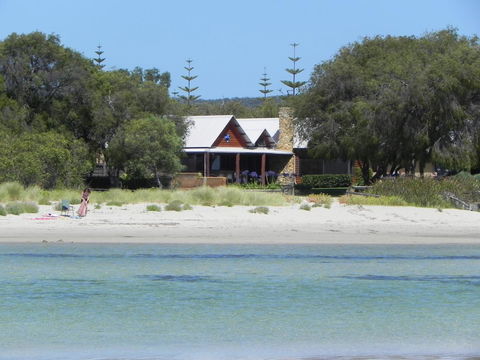 Beach House Dunsborough - Accommodation Rockhampton 0