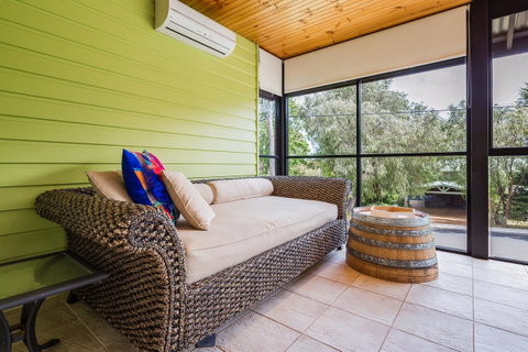 Downton Villa - Accommodation Rockhampton 14