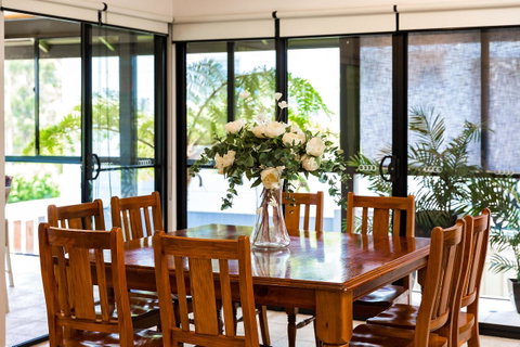 Downton Villa - Accommodation Rockhampton 10