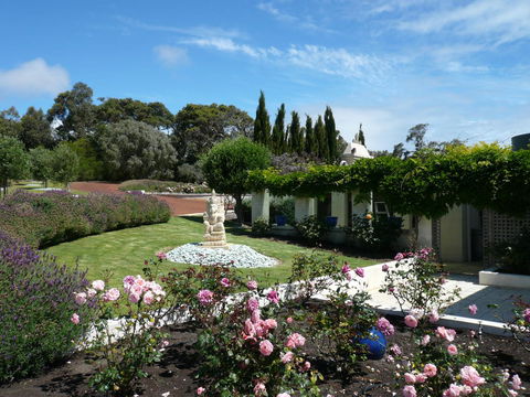 The Princess House - Accommodation Rockhampton 6