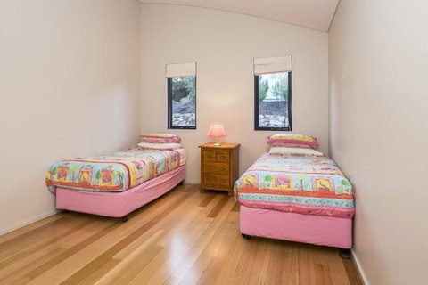 12/26 Yallingup Beach Road - Accommodation Rockhampton 8