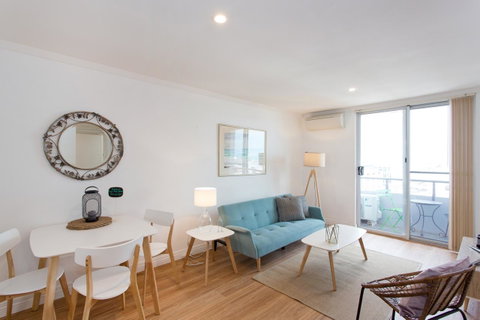 Ocean Breeze Apartment - Accommodation Rockhampton 20