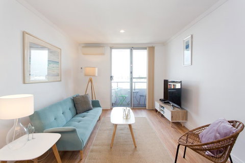 Ocean Breeze Apartment - Accommodation Rockhampton 18