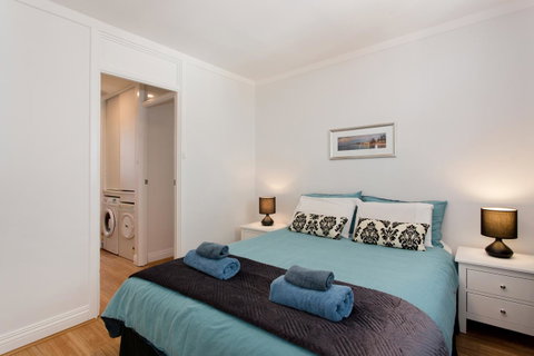 Ocean Breeze Apartment - Accommodation Rockhampton 34