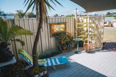 Sun Studio - Accommodation Rockhampton 10