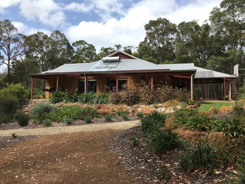 Denmark Forest Retreat - Accommodation Rockhampton 0