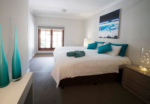 The Farmhouse - Accommodation Rockhampton 5