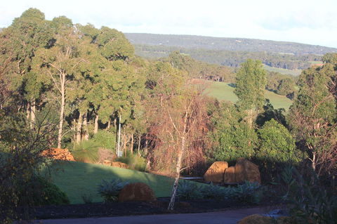The Farmhouse - Accommodation Rockhampton 11