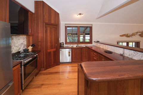 The Farmhouse - Accommodation Rockhampton 22