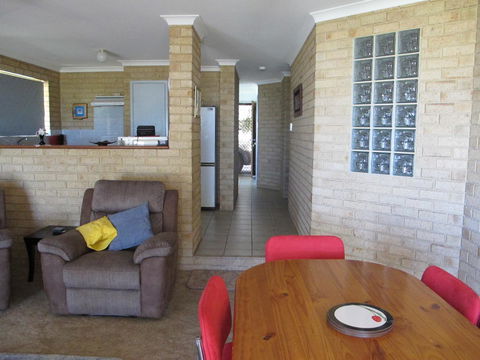 Kalbarri Riverfront Unit - Accommodation Rockhampton 16